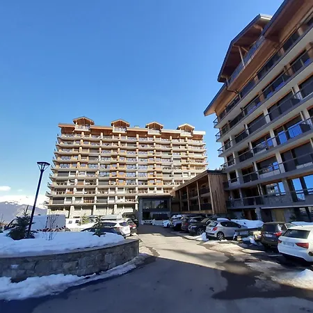 Aux Pieds Pour Familles Avec Animaux, Balcon, Parking, Wi-fi - Fr-1-514-15 Apartment Courchevel