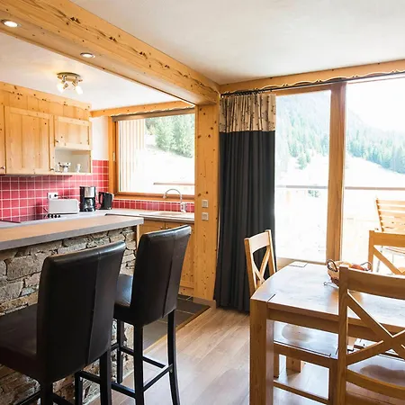 Apartment Skis Aux Pieds, 8 Pers, Ideal Famille - Fr-1-514-15 Courchevel